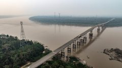 行走拉美手记｜一条解决雨林地区长期供电难的输电线